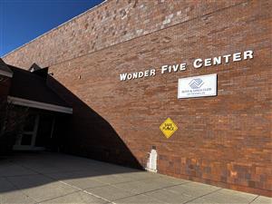 Wonder Five Center